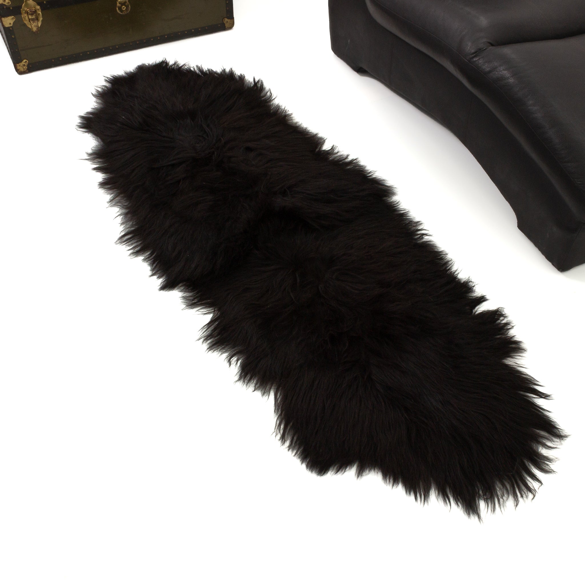 Sheepskin: Black Double End-End Icelandic – European Sheepskins