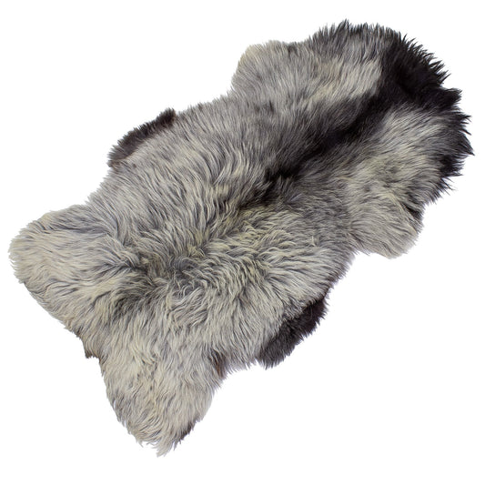 Coarse Short Wool Black and White Sheepskin