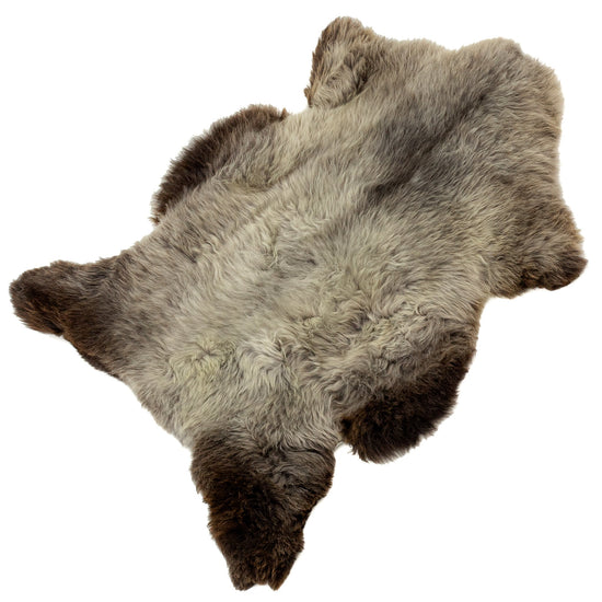 Cushy Gray w Dark Edges Sheepskin