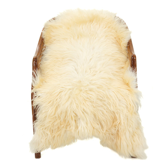 Flat Shaggy Ivory White Swedish Sheepskin