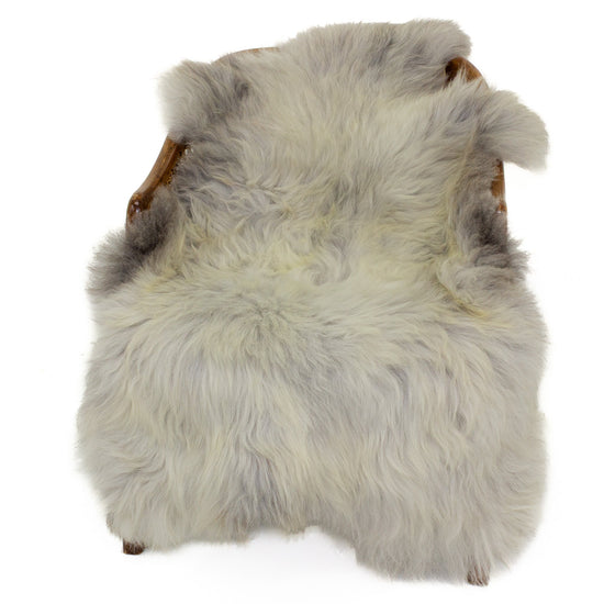 Large Thin Flat Silver w Gray Sheepskin