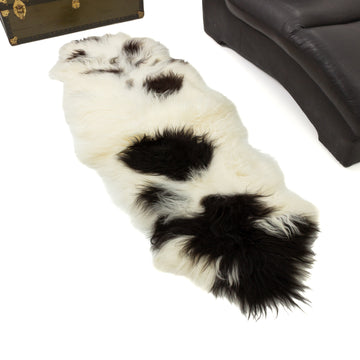 Spotted Double End-End Icelandic Sheepskin
