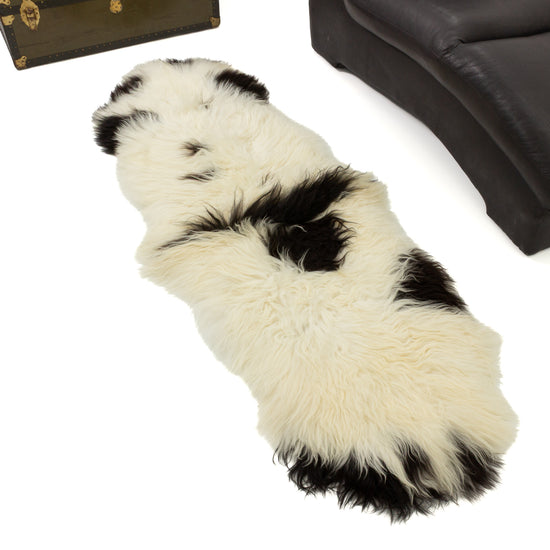 Spotted Double End-End Icelandic Sheepskin