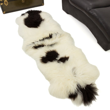 Spotted Double End-End Icelandic Sheepskin